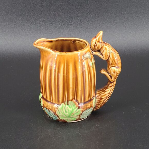 Vintage Ceramic Squirrel Handle Brown Pitcher Creamer Green Leaf - Picture 1 of 6